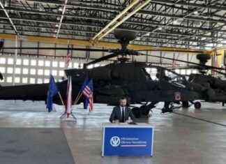 Poland Signs $10 Billion Deal for 96 Apache Helicopters | Europe news-17082024-015255