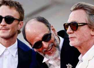 Daniel Craig’s portrayal of a gay intellectual gets lost in the caricature at the Venice Film Festival. news-04092024-230602