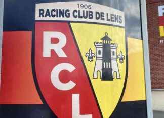 Why does RC Lens play in red and yellow for 100 years? – The history behind the colors sang et or. news-15092024-170259