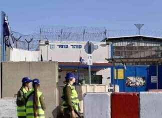 Israeli Army Frees 9 Palestinians Arrested in Gaza news-15092024-170332