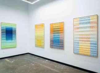 Anya Molyviatis parle des boîtes lumineuses de Brian Eno, Jay Nelson + Plus news-26112024-113226