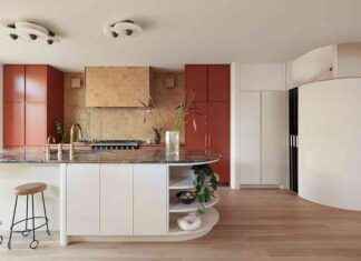 Résidence à Vancouver: Formes Frappantes et Teintes Sombres rsidence-vancouver-formes-frappantes-et-teintes-sombres