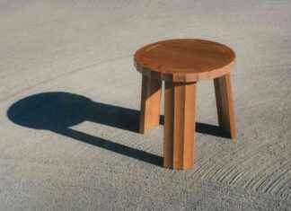 Tabouret Facetté Inspiré par une Pièce de Papier Pliée tabouret-facett-nspir-par-une-pice-de-papier-plie