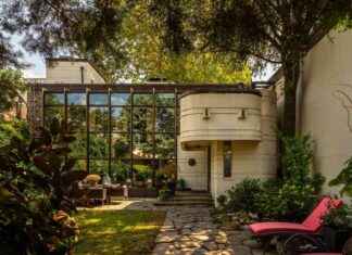 Maison sauvage de 2,5M$ à Philadelphie mêlant style victorien, grange et atelier de forgeron maison-sauvage-de-25m-philadelphie-mlant-style-victorien-grange-et-atelier-de-forgeron