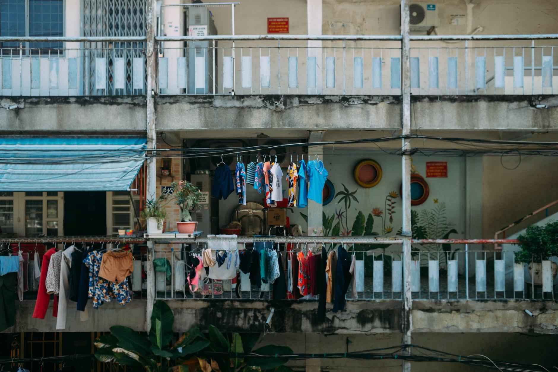 Ambiance Cocooning : Créer Un Intérieur Doux Pour L’Hiver 3 Textiles Douillets : Le Secret du Confort