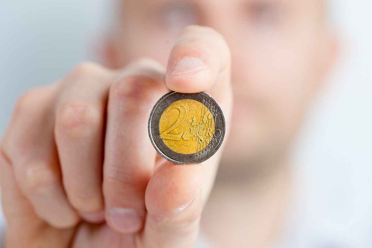 Créer un coin lecture cosy en 5 étapes 2 Investir dans un bon fauteuil