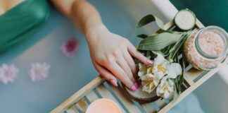 Déco Mur Salon : Quelles Couleurs Et Objets Choisir Déco Mur Salon : Quelles Couleurs Et Objets Choisir