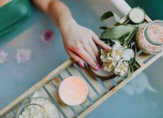 Déco Mur Salon : Quelles Couleurs Et Objets Choisir Déco Mur Salon : Quelles Couleurs Et Objets Choisir