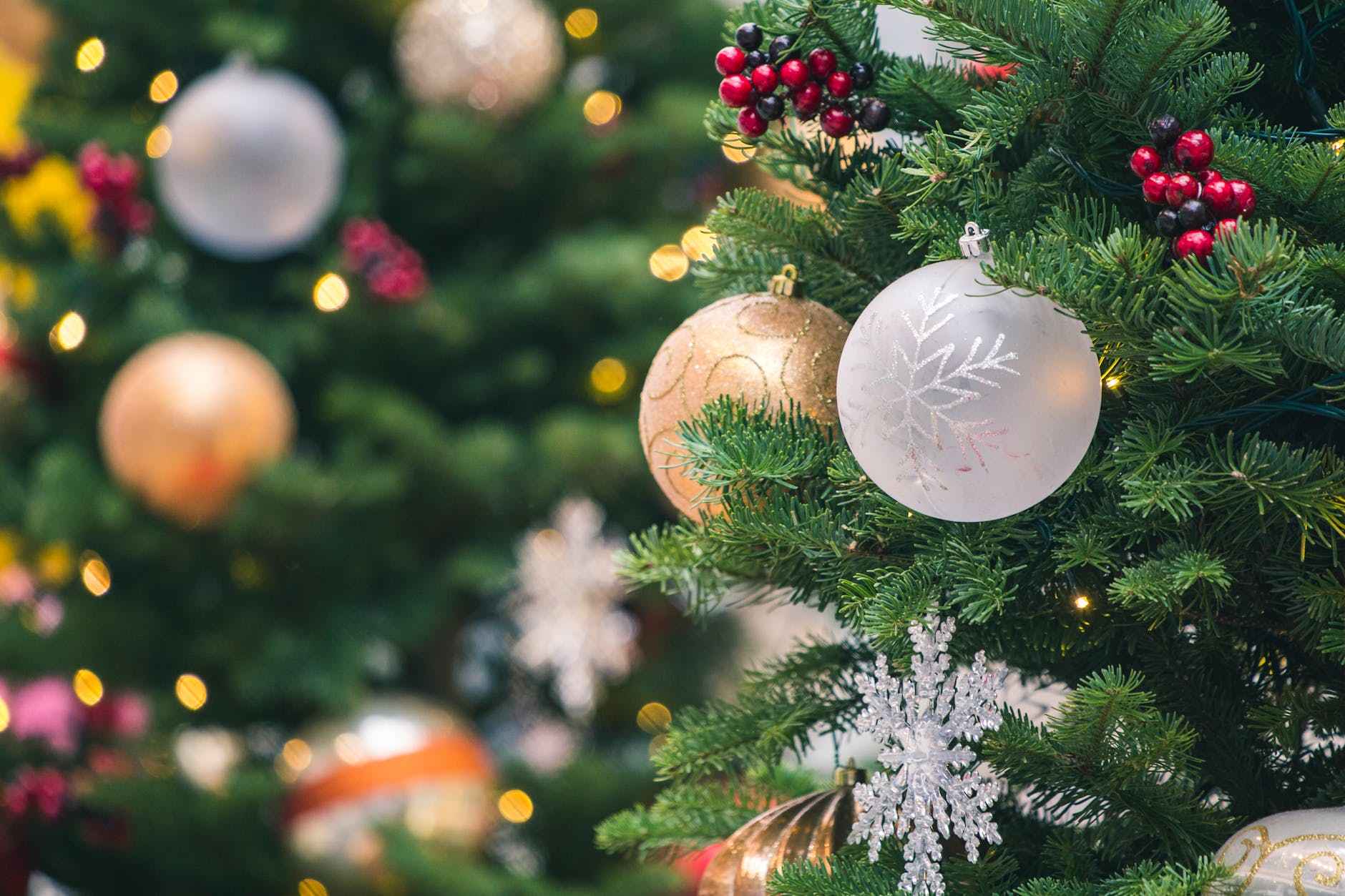 Déco Noël : Inspirations Sobres Et Élégantes Pour Les Fêtes 1 Les Couleurs Classiques de Noël