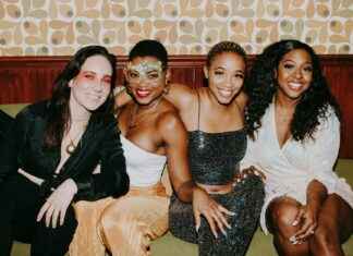 Deco Ongles Noel : Créez Des Décorations Ongulaires Noël Subtiles Et Élégantes Deco Ongles Noel : Créez Des Décorations Ongulaires Noël Subtiles Et Élégantes