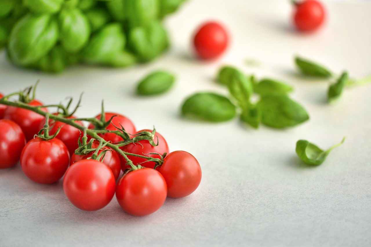 Optimiser l’espace dans une petite cuisine avec style 4 Incorporer des éléments de décoration intelligents