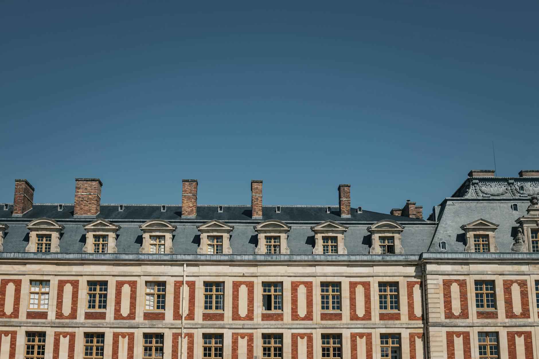 Incorporer des Solutions de Rangement Invisibles