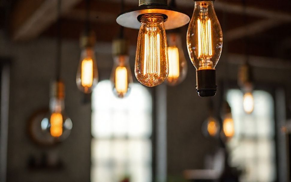 Améliorez l'éclairage de votre intérieur avec des luminaires personnalisés 4 Comment intégrer des éléments de style vintage dans vos luminaires modernes